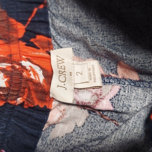 J.Crew Factory Navy Blue Floral Pull On Short Size 2 - Picture 4 of 11